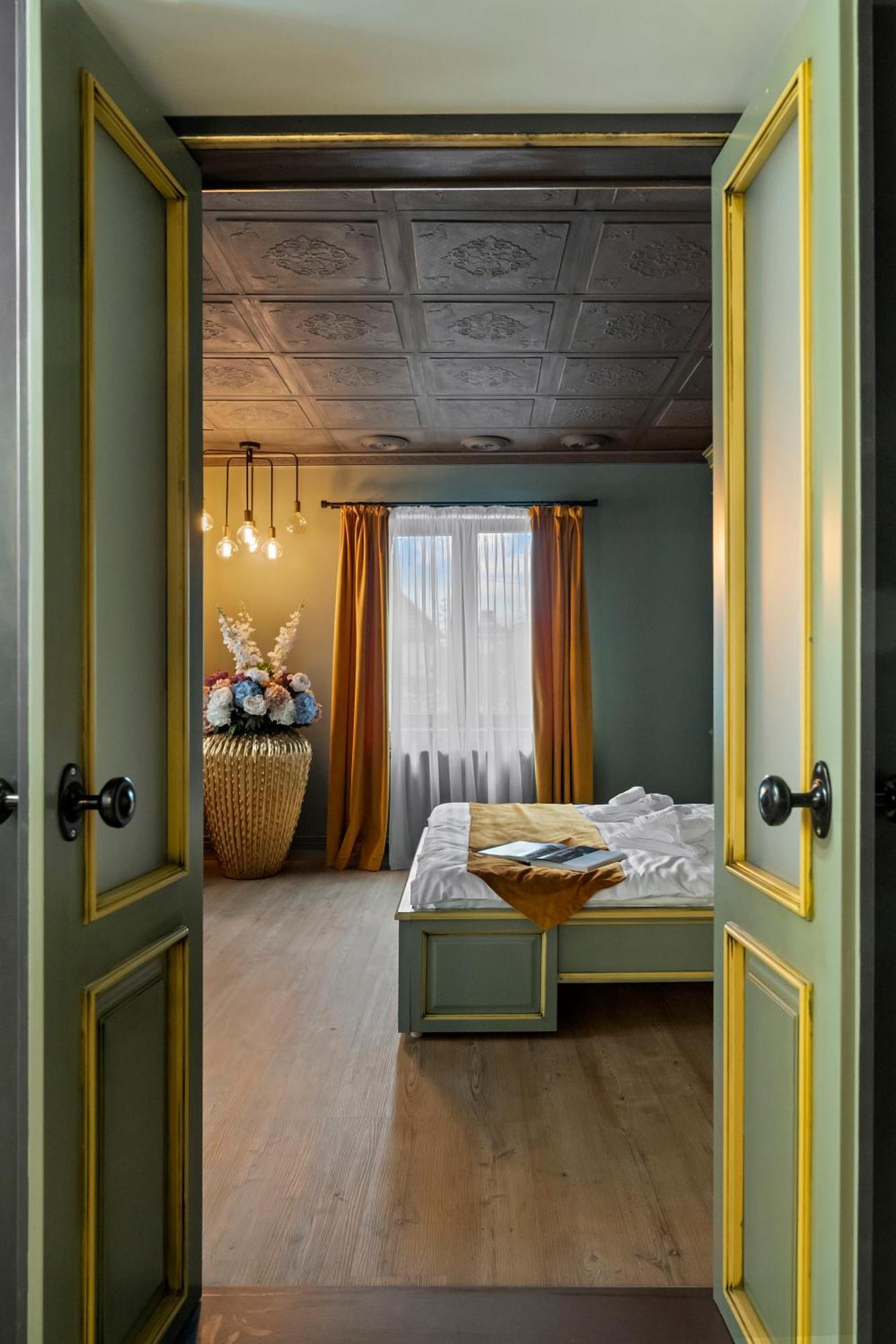 Gela'S Terrace Apartment Сібіу Екстер'єр фото