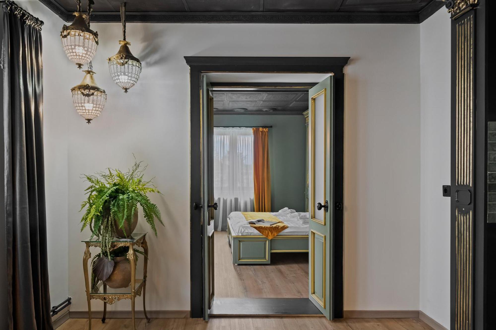 Gela'S Terrace Apartment Сібіу Екстер'єр фото